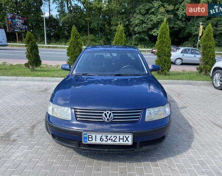 Синий Фольксваген Пассат, объемом двигателя 1.78 л и пробегом 314 тыс. км за 3800 $, фото 1 на Automoto.ua
