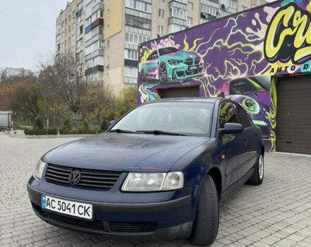 Синий Фольксваген Пассат, объемом двигателя 1.6 л и пробегом 444 тыс. км за 2650 $, фото 4 на Automoto.ua