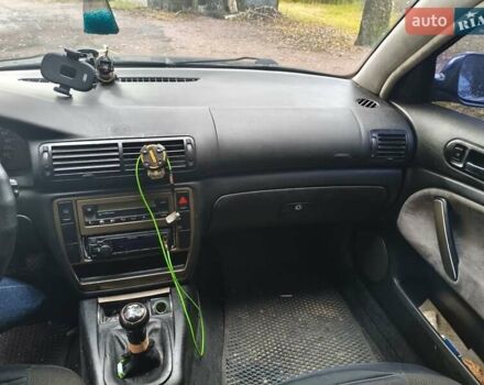 Синий Фольксваген Пассат, объемом двигателя 1.9 л и пробегом 400 тыс. км за 3200 $, фото 6 на Automoto.ua