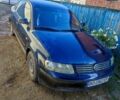 Синій Фольксваген Пассат, об'ємом двигуна 1.6 л та пробігом 300 тис. км за 2800 $, фото 1 на Automoto.ua