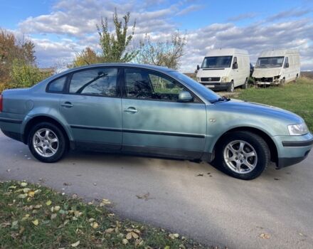 Синий Фольксваген Пассат, объемом двигателя 1.6 л и пробегом 340 тыс. км за 2800 $, фото 5 на Automoto.ua