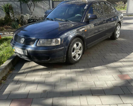 Синий Фольксваген Пассат, объемом двигателя 1.6 л и пробегом 300 тыс. км за 2800 $, фото 6 на Automoto.ua