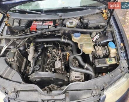 Синий Фольксваген Пассат, объемом двигателя 1.9 л и пробегом 400 тыс. км за 3200 $, фото 3 на Automoto.ua