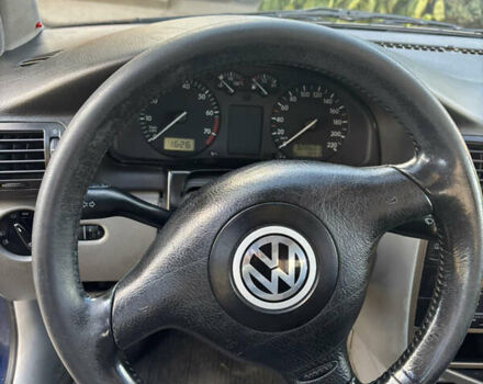 Синий Фольксваген Пассат, объемом двигателя 1.6 л и пробегом 328 тыс. км за 3400 $, фото 9 на Automoto.ua