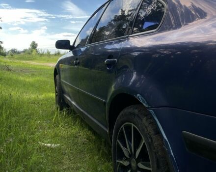 Синій Фольксваген Пассат, об'ємом двигуна 1.8 л та пробігом 274 тис. км за 2900 $, фото 5 на Automoto.ua