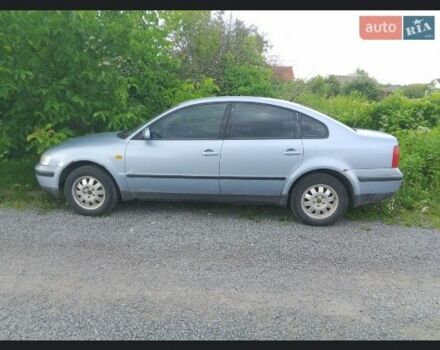 Синий Фольксваген Пассат, объемом двигателя 0 л и пробегом 465 тыс. км за 2300 $, фото 1 на Automoto.ua