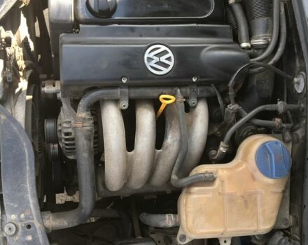 Синій Фольксваген Пассат, об'ємом двигуна 1.6 л та пробігом 350 тис. км за 3200 $, фото 6 на Automoto.ua