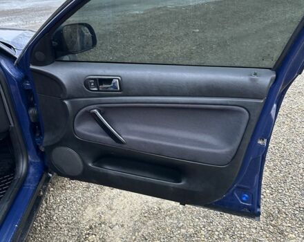 Синий Фольксваген Пассат, объемом двигателя 1.9 л и пробегом 400 тыс. км за 3599 $, фото 5 на Automoto.ua