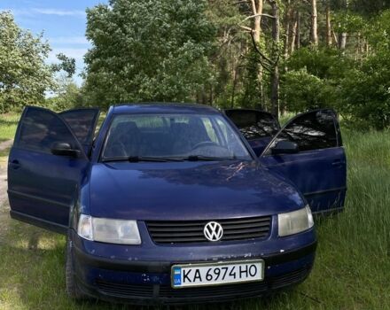 Синій Фольксваген Пассат, об'ємом двигуна 1.8 л та пробігом 274 тис. км за 2900 $, фото 1 на Automoto.ua