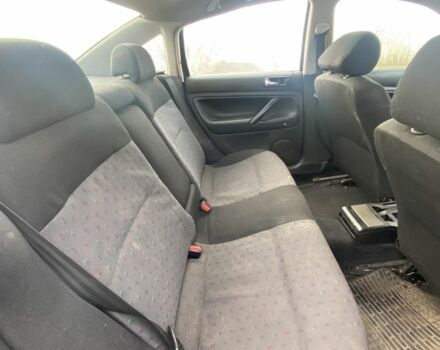 Синий Фольксваген Пассат, объемом двигателя 1.6 л и пробегом 304 тыс. км за 1300 $, фото 6 на Automoto.ua