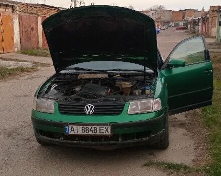 Синий Фольксваген Пассат, объемом двигателя 1.9 л и пробегом 490 тыс. км за 0 $, фото 1 на Automoto.ua