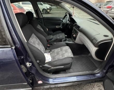 Синий Фольксваген Пассат, объемом двигателя 1.8 л и пробегом 3 тыс. км за 1650 $, фото 5 на Automoto.ua