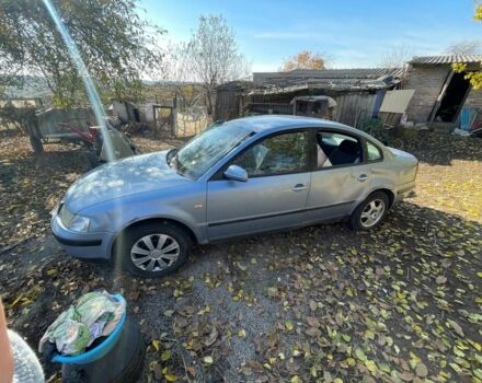 Синий Фольксваген Пассат, объемом двигателя 1.8 л и пробегом 292 тыс. км за 1300 $, фото 11 на Automoto.ua