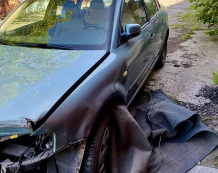 Синий Фольксваген Пассат, объемом двигателя 1.78 л и пробегом 189 тыс. км за 1699 $, фото 2 на Automoto.ua