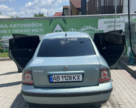 Синий Фольксваген Пассат, объемом двигателя 1.78 л и пробегом 300 тыс. км за 3800 $, фото 5 на Automoto.ua