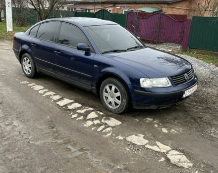 Синий Фольксваген Пассат, объемом двигателя 1.9 л и пробегом 400 тыс. км за 2000 $, фото 6 на Automoto.ua