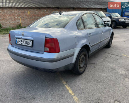 Синий Фольксваген Пассат, объемом двигателя 1.8 л и пробегом 280 тыс. км за 3400 $, фото 6 на Automoto.ua