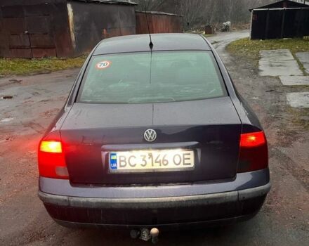 Синий Фольксваген Пассат, объемом двигателя 1.9 л и пробегом 450 тыс. км за 2200 $, фото 3 на Automoto.ua