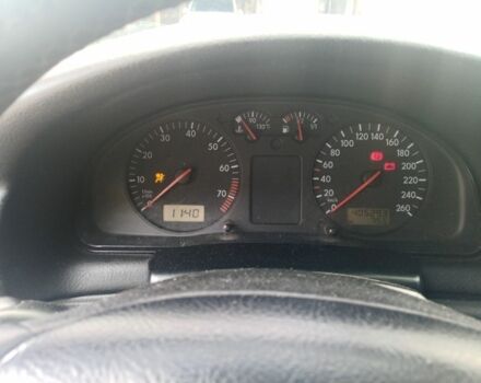 Синій Фольксваген Пассат, об'ємом двигуна 1.8 л та пробігом 400 тис. км за 4000 $, фото 4 на Automoto.ua