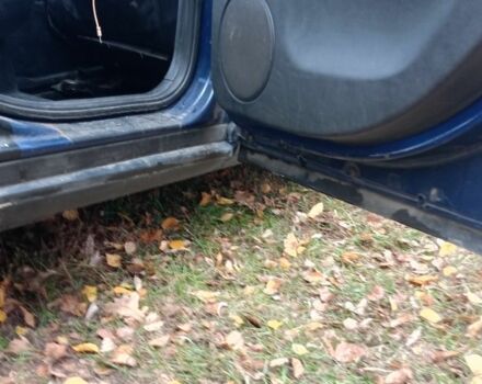 Синий Фольксваген Пассат, объемом двигателя 1.8 л и пробегом 283 тыс. км за 2650 $, фото 10 на Automoto.ua