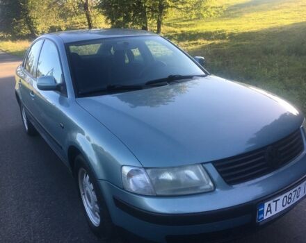 Синий Фольксваген Пассат, объемом двигателя 1.6 л и пробегом 285 тыс. км за 3750 $, фото 5 на Automoto.ua