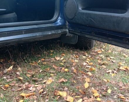 Синий Фольксваген Пассат, объемом двигателя 1.8 л и пробегом 283 тыс. км за 2650 $, фото 12 на Automoto.ua