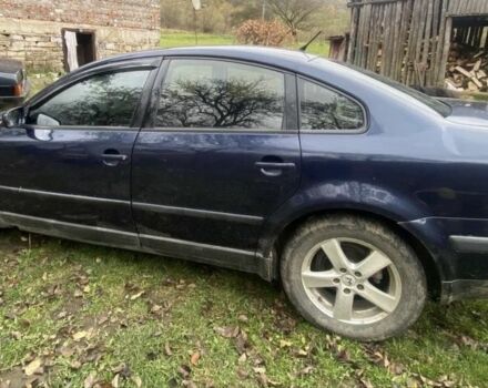 Синій Фольксваген Пассат, об'ємом двигуна 1.9 л та пробігом 400 тис. км за 1996 $, фото 1 на Automoto.ua