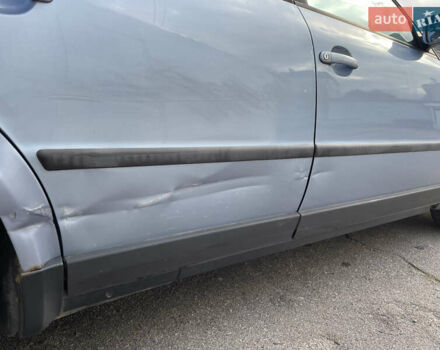 Синий Фольксваген Пассат, объемом двигателя 1.8 л и пробегом 280 тыс. км за 3400 $, фото 22 на Automoto.ua