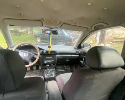 Синій Фольксваген Пассат, об'ємом двигуна 1.9 л та пробігом 400 тис. км за 1996 $, фото 4 на Automoto.ua