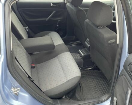 Синий Фольксваген Пассат, объемом двигателя 1.8 л и пробегом 280 тыс. км за 3400 $, фото 9 на Automoto.ua