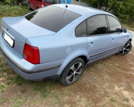 Синий Фольксваген Пассат, объемом двигателя 1.9 л и пробегом 377 тыс. км за 2650 $, фото 3 на Automoto.ua