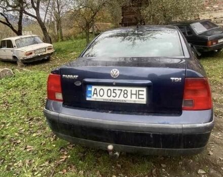 Синій Фольксваген Пассат, об'ємом двигуна 1.9 л та пробігом 400 тис. км за 1996 $, фото 3 на Automoto.ua
