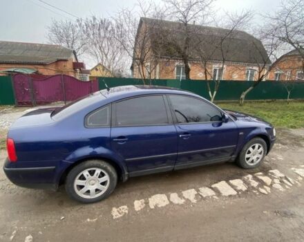 Синий Фольксваген Пассат, объемом двигателя 1.9 л и пробегом 400 тыс. км за 2000 $, фото 2 на Automoto.ua