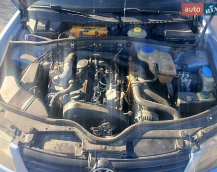Синій Фольксваген Пассат, об'ємом двигуна 1.9 л та пробігом 418 тис. км за 4300 $, фото 20 на Automoto.ua