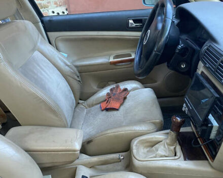 Синий Фольксваген Пассат, объемом двигателя 1.78 л и пробегом 189 тыс. км за 1699 $, фото 1 на Automoto.ua