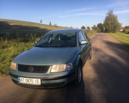 Синий Фольксваген Пассат, объемом двигателя 1.6 л и пробегом 285 тыс. км за 3750 $, фото 4 на Automoto.ua