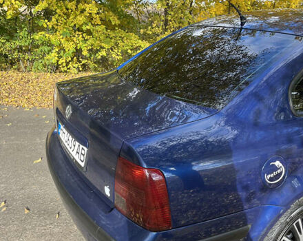 Синий Фольксваген Пассат, объемом двигателя 1.8 л и пробегом 250 тыс. км за 3500 $, фото 4 на Automoto.ua