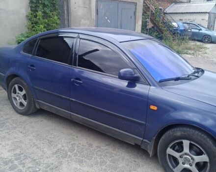 Синій Фольксваген Пассат, об'ємом двигуна 1.8 л та пробігом 400 тис. км за 4000 $, фото 1 на Automoto.ua