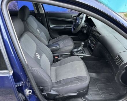 Синий Фольксваген Пассат, объемом двигателя 2.8 л и пробегом 286 тыс. км за 3300 $, фото 10 на Automoto.ua