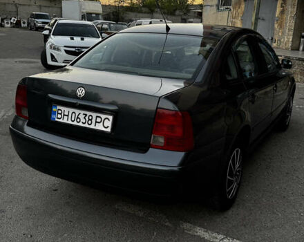 Синий Фольксваген Пассат, объемом двигателя 1.9 л и пробегом 225 тыс. км за 3400 $, фото 12 на Automoto.ua