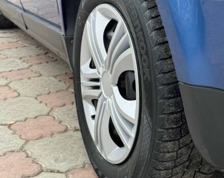 Синий Фольксваген Пассат, объемом двигателя 1.6 л и пробегом 255 тыс. км за 3599 $, фото 11 на Automoto.ua