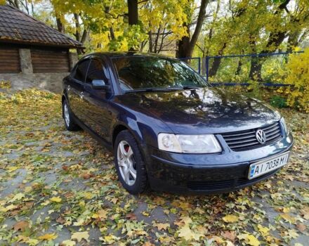 Синий Фольксваген Пассат, объемом двигателя 2.8 л и пробегом 300 тыс. км за 4100 $, фото 3 на Automoto.ua