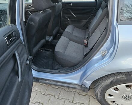 Синий Фольксваген Пассат, объемом двигателя 1.9 л и пробегом 200 тыс. км за 1900 $, фото 12 на Automoto.ua