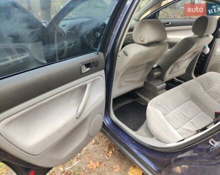 Синій Фольксваген Пассат, об'ємом двигуна 1.8 л та пробігом 330 тис. км за 3400 $, фото 19 на Automoto.ua