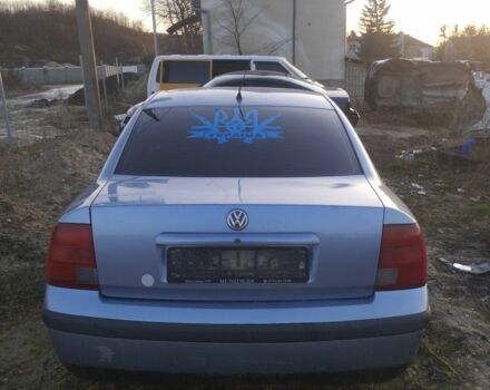 Синій Фольксваген Пассат, об'ємом двигуна 1.8 л та пробігом 340 тис. км за 1000 $, фото 4 на Automoto.ua