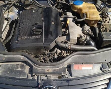 Синий Фольксваген Пассат, объемом двигателя 1.78 л и пробегом 277 тыс. км за 3200 $, фото 7 на Automoto.ua