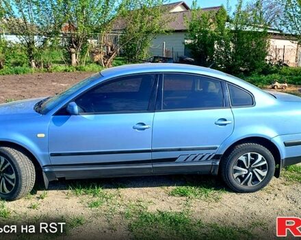 Синій Фольксваген Пассат, об'ємом двигуна 1.8 л та пробігом 343 тис. км за 4200 $, фото 1 на Automoto.ua