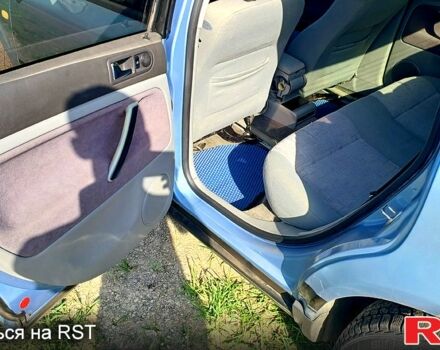 Синій Фольксваген Пассат, об'ємом двигуна 1.8 л та пробігом 343 тис. км за 4200 $, фото 9 на Automoto.ua