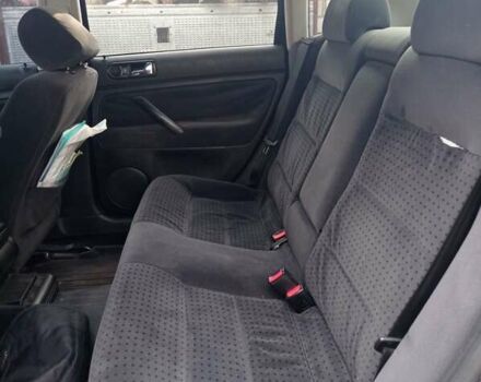 Синий Фольксваген Пассат, объемом двигателя 1.8 л и пробегом 475 тыс. км за 4000 $, фото 8 на Automoto.ua