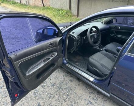 Синий Фольксваген Пассат, объемом двигателя 2.8 л и пробегом 286 тыс. км за 3300 $, фото 7 на Automoto.ua